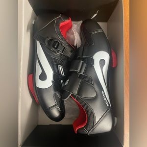 Peloton shoes - worn twice - size 40